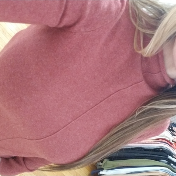 SOLD Max Studio Cashmere top - Picture 2 of 10